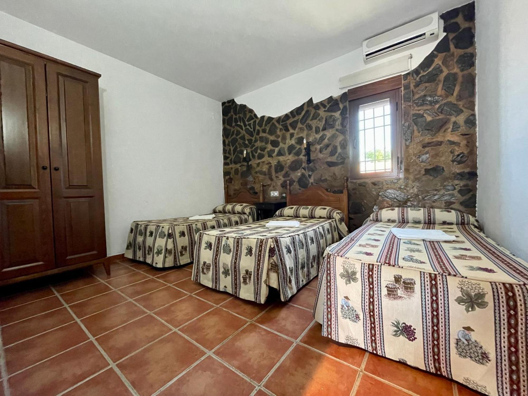 Complejo Rural El Soldado Villa Villanueva del Duque Exterior photo